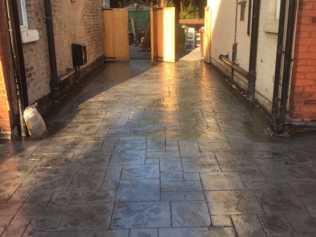 Shared driveway re-surface Cheadle Hulme 1