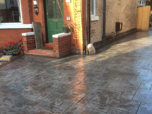 Shared driveway re-surface Cheadle Hulme 2