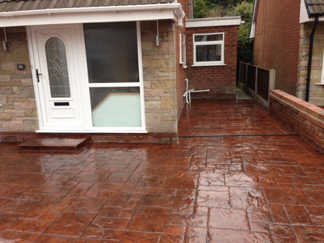 If you would like advice or a quote for a new driveway in Urmston, contact us on 0161 945 1208