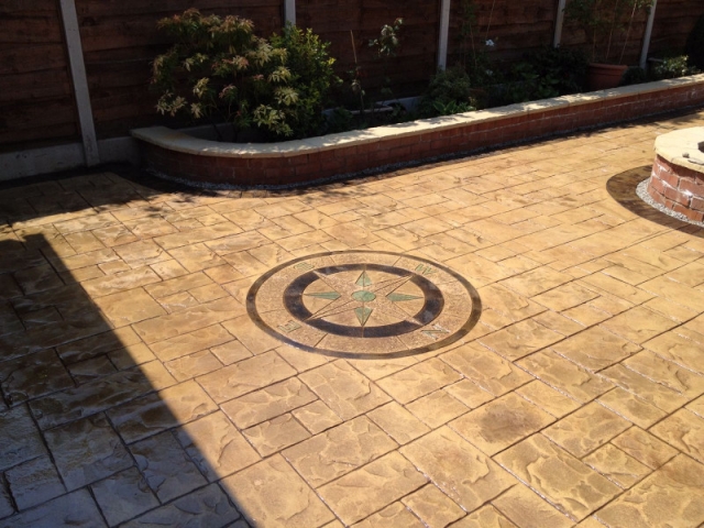 New concrete driveway in Cheadle