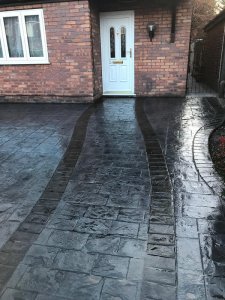 New concrete driveway in Didsbury, Manchester