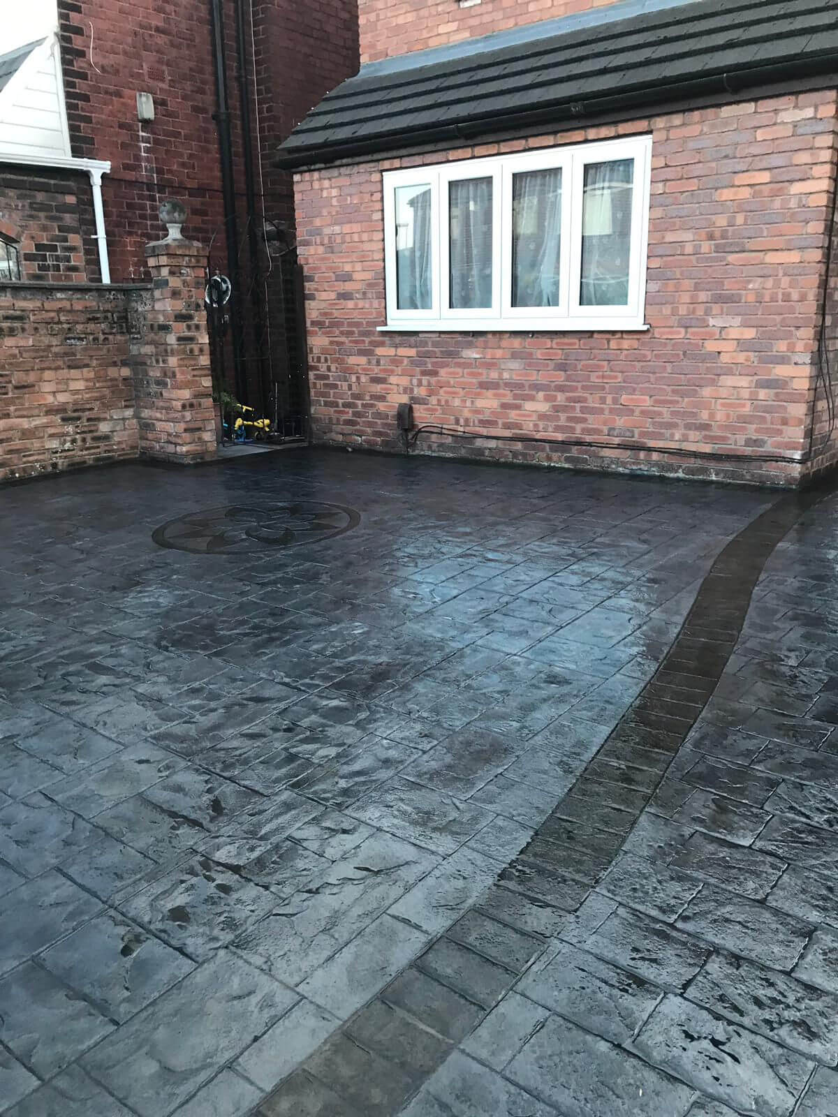 New concrete driveway in Didsbury, Manchester