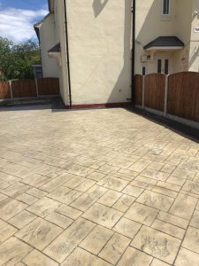 New bespoke driveway in Wythenshawe