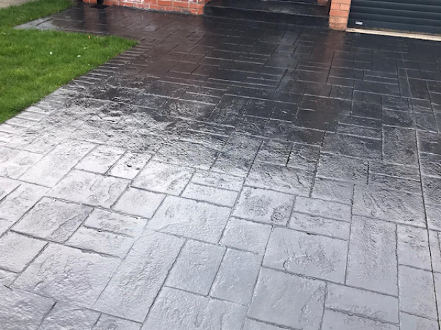 Pattern imprinted concrete driveway Gatley