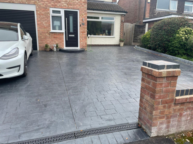 New pattern imprinted concrete driveway in Hale