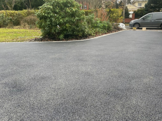 New driveway Bramhall installed by Planet Surfacing