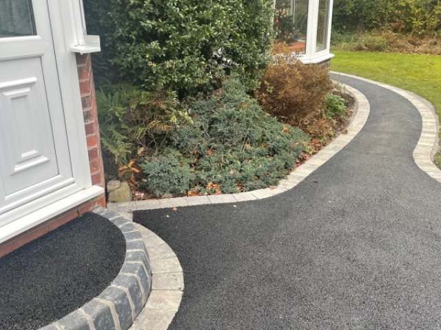 New driveway Bramhall installed by Planet Surfacing