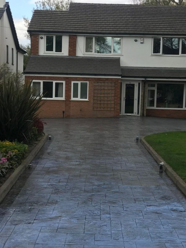 Pattern Imprinted Concrete Driveway by Planet Surfacing