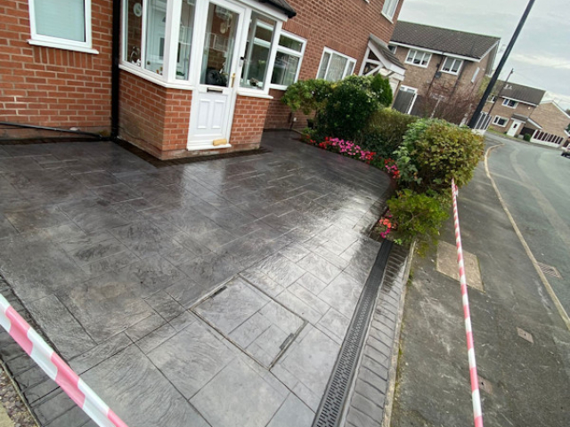 New Driveway in Timperley by Planet Surfacing