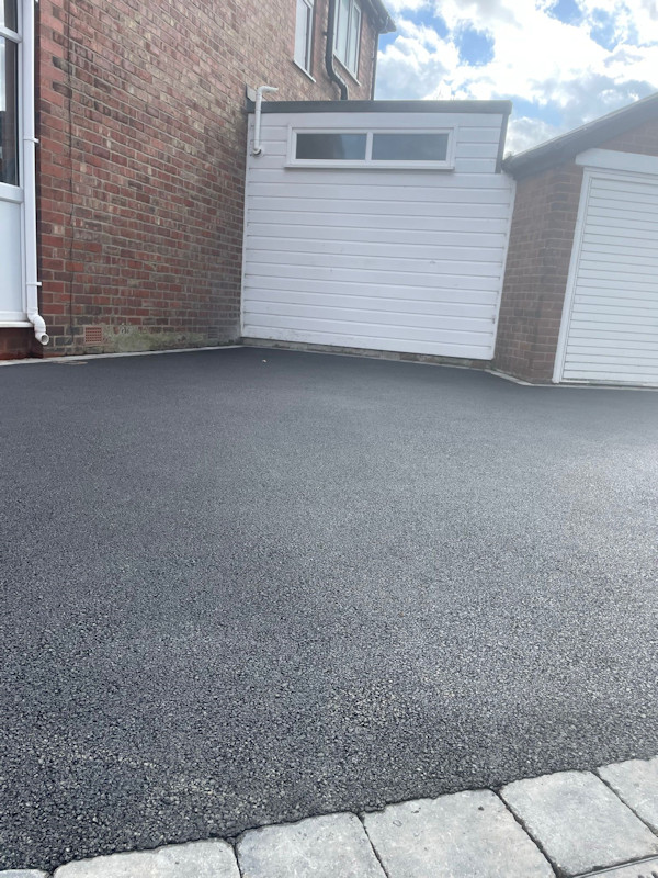 New Tarmac Driveway in Flixton by Planet Surfacing