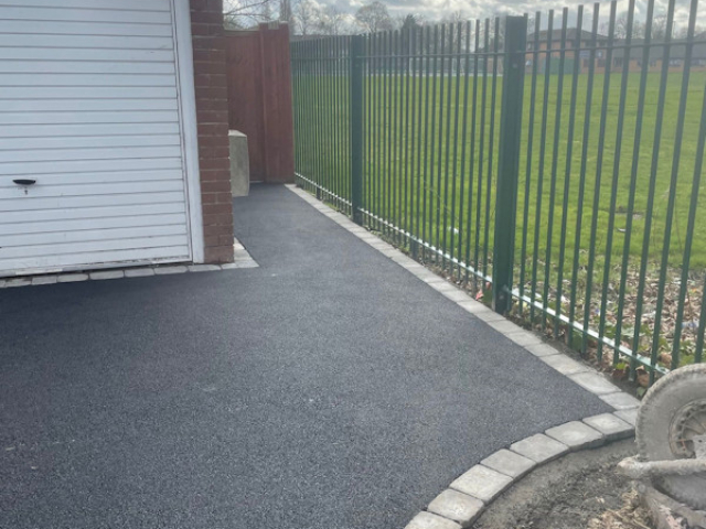 New Tarmac Driveway in Flixton by Planet Surfacing