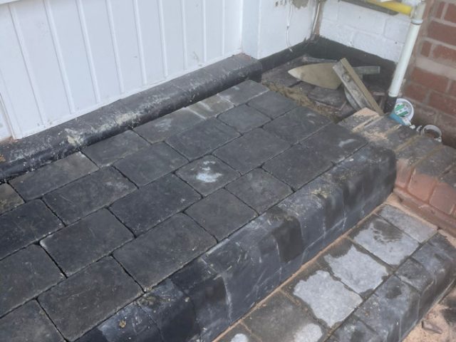 New Block Paving Driveway in Winsford by Planet Surfacing