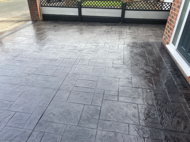 Royal Ashlar Pattern Imprinted Concrete Driveway in Urmston