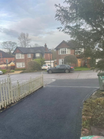 New Tarmac driveway in Wilmslow