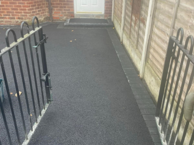 New Tarmac Driveway in Wythenshawe