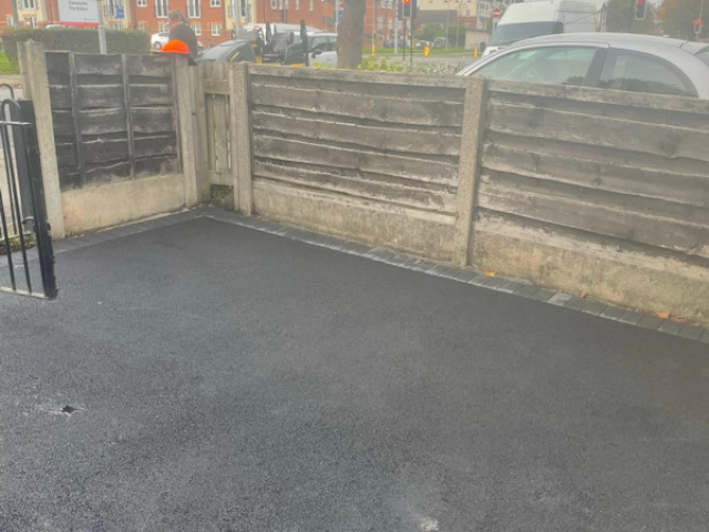 New Tarmac Driveway in Wythenshawe