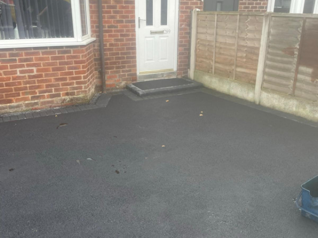 New Tarmac Driveway in Wythenshawe