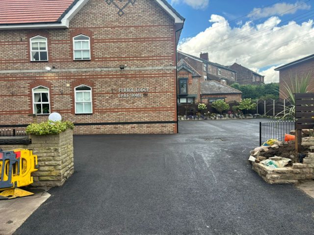 New Commercial Driveway in Sale Manchester New Commercial Driveway in Sale Manchester