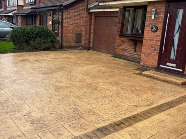 New Pattern Imprinted Concrete Driveway in Droylsden New Pattern Imprinted Concrete Driveway in Droylsden