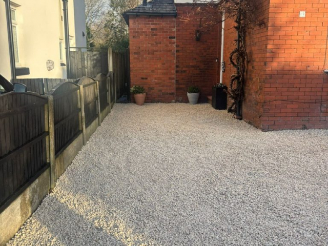 Double Gravel Driveway in Cheadle, Stockport Double Gravel Driveway in Cheadle, Stockport