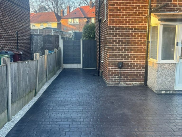 Pattern Imprinted Concrete Driveway in Wythenshaw Pattern Imprinted Concrete Driveway in Wythenshaw